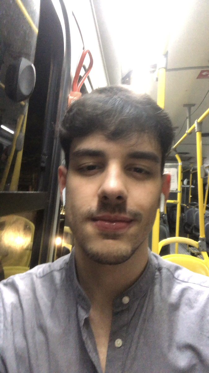 ornelinhaas's tweet photo. Working class aesthetic https://t.co/XyP0Hw7ncY