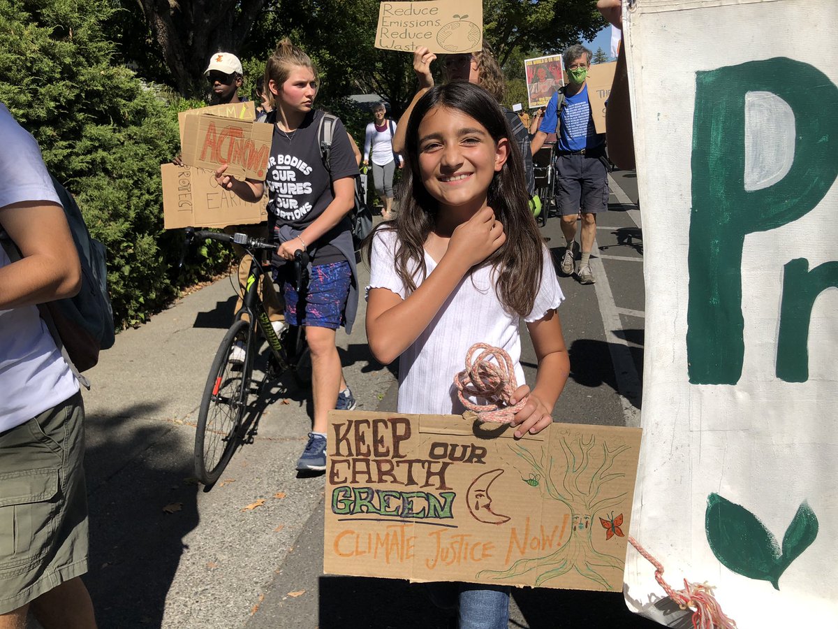 Proud to Strike with Fridays For Future Davis today and join the calls for emergency action, decarbonization, youth engagement, solidarity with Pakistan and Puerto Rico and more! #yoloclimate #fridaysforfutureusa #peoplenotprofit