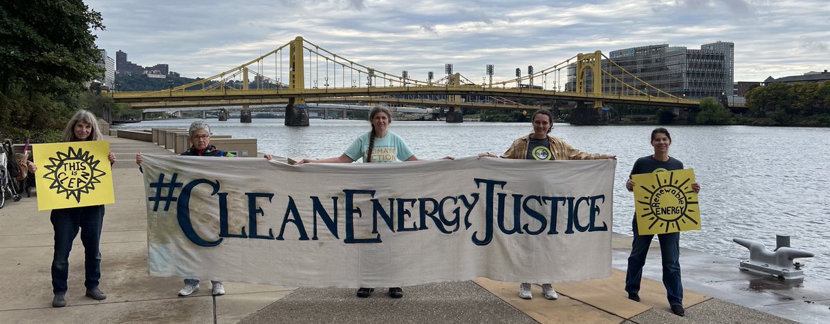 KellyYagatich's tweet photo. Yesterday @SecGranholm announced 7 billion for hydrogen hubs across the US at the #GCEAF while I stood alongside impacted folks and spoke to the need for a just transition to renewable energy for frontline workers and communities. End #FossilFuelTyranny. 

#CleanEnergyJustice https://t.co/pHkLAUl8VH