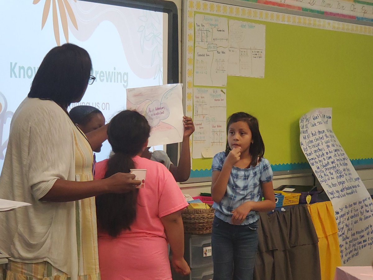 EJ111885's tweet photo. Invited to a tea party to celebrate all the great work @doublel_rocks class accomplished this knowledge unit. #wingatestrong @WingateESNC @UCPSNC @UCPS_ICTeam @AGHoulihan https://t.co/PQXphgQOOu