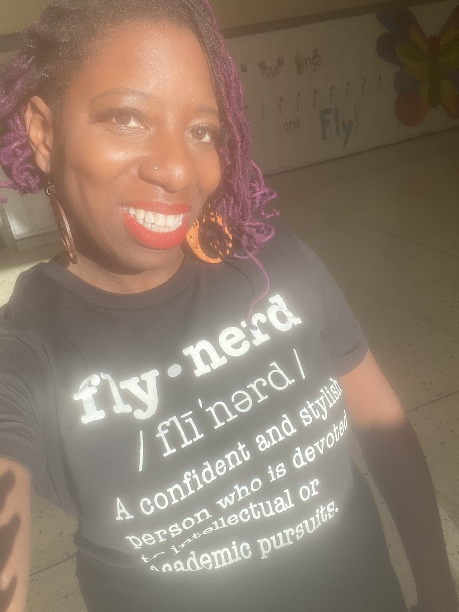 SameciaB's tweet photo. Sending the kids subliminal messages @flynerdapparel #hellafly #hellanerdy #stylish #nerdy #confident #intellectual #academicpursuits https://t.co/zJYKJXCWVS