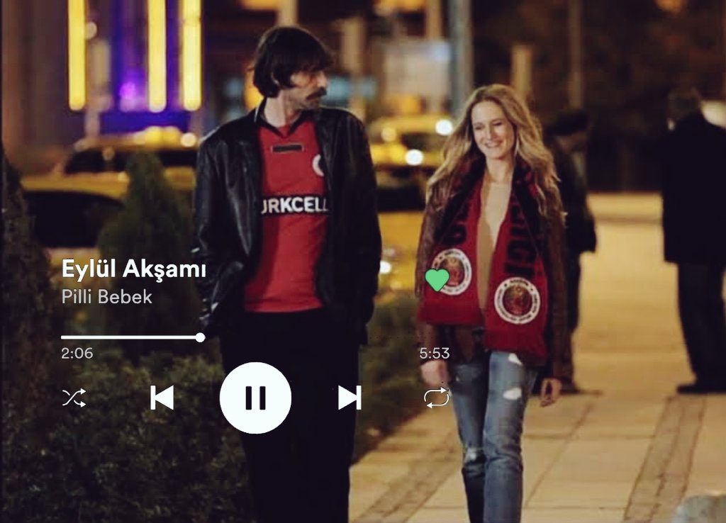 Derdem12's tweet photo. mutsuzluğa da varım diyen aşkı katletmişler https://t.co/l5mhV2RwTl
