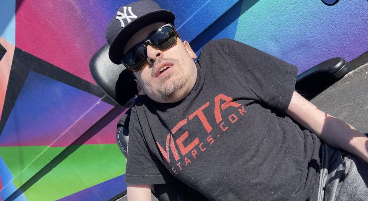 rickyberwick's tweet photo. dropping your girlfriend's panties tomorrow https://t.co/gaABiKuMEg