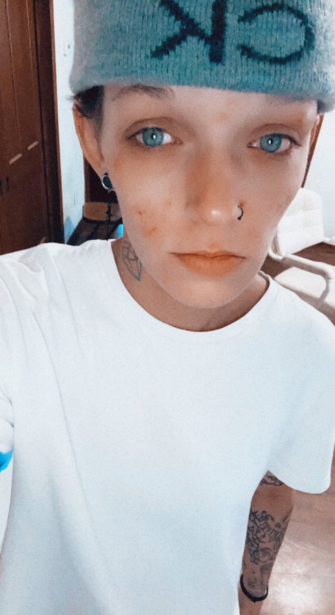 KLCDMIARTIST's tweet image. “Heartaches they don’t discriminate; you done took my heart, put it in a bitter place “💯🎶🥹 @toosii2x