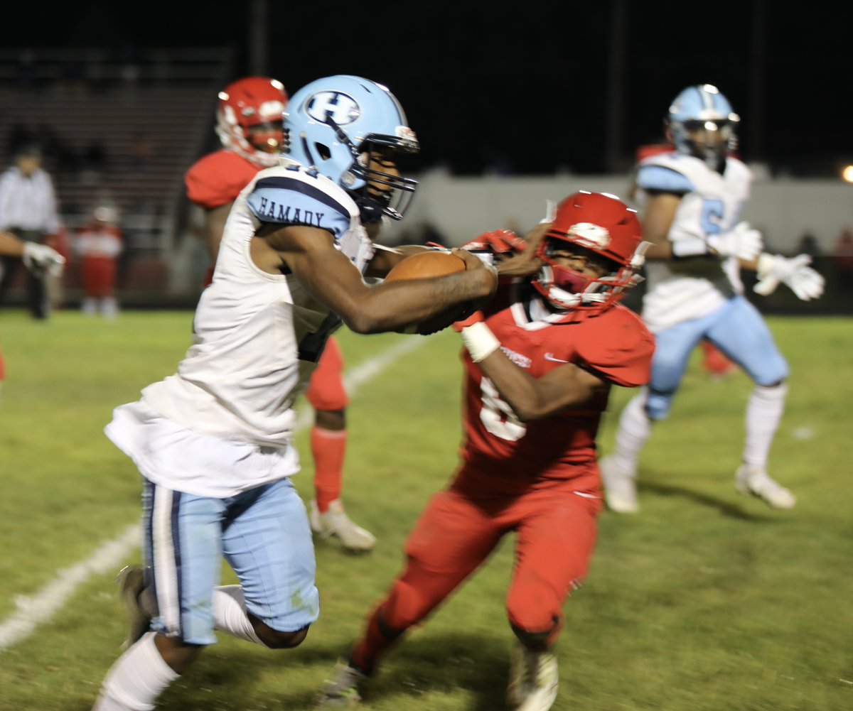 Hamady_Hawks's tweet photo. Hamady Hawks defeated the Beecher Bucs 61-20! Hamady is now 5-0 ๐ Letโs go Hawks #HawkNationFootball https://t.co/lQ3Lv1zuWM