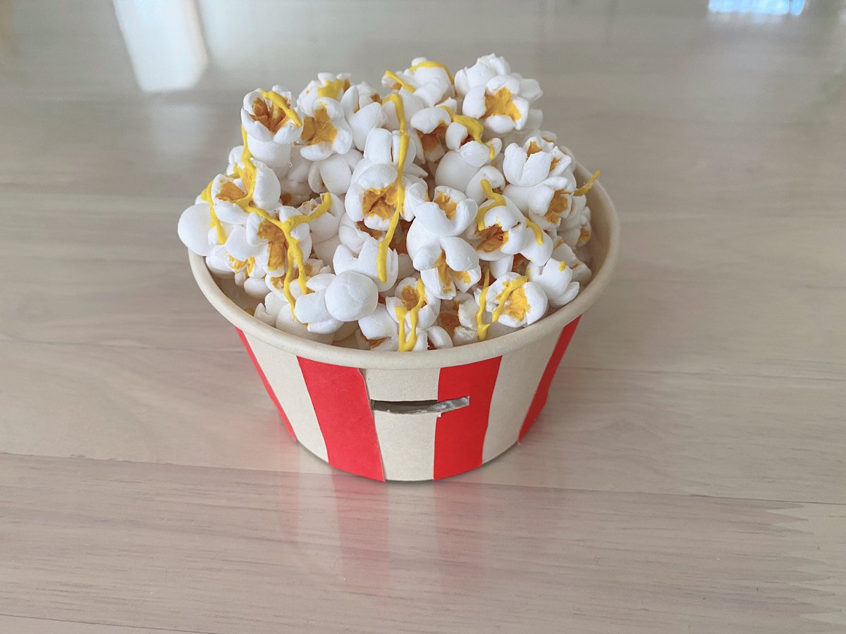 Caution！This is a piggy bank. Do not eat.