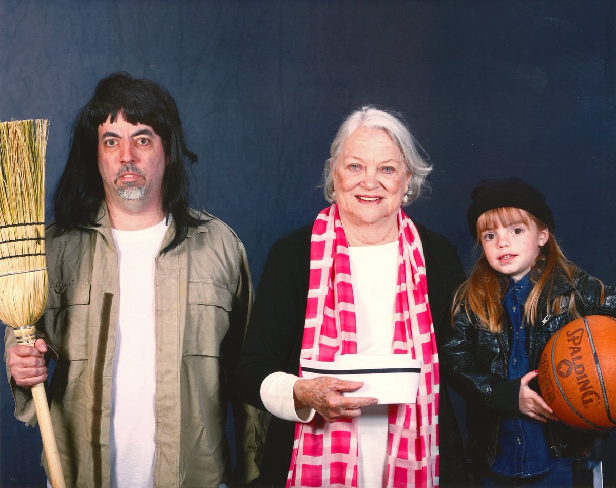 Paul_J_Coyne's tweet photo. #RIPLouiseFletcher Not just an #Oscar-winner for #NurseRatched in #OneFlewOverTheCuckoosNest. My girl & I met her a few times & she had a warm sense of humor. #LouiseFletcher great in #ThievesLikeUs #FlowersInTheAttic #CheapDetective #BigEden & a personal fave #TheBoyWhoCouldFly https://t.co/h4FtXzBiAO
