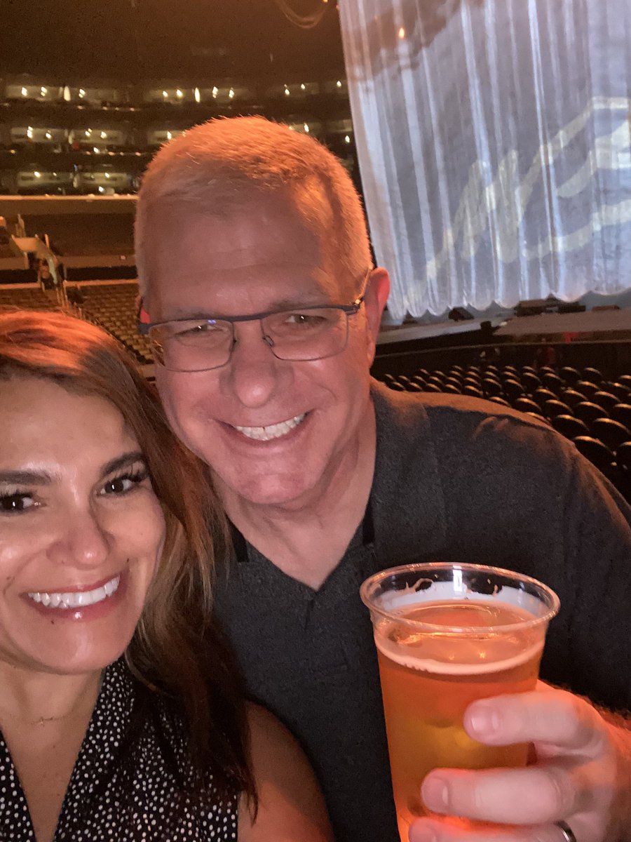 BubleGal's tweet photo. Here we are again. Ron dragging me to another Michael concert.  😉      #MBHigherTour #heissodreamy #fever #wojointhehouse https://t.co/IAHLI1Mkes