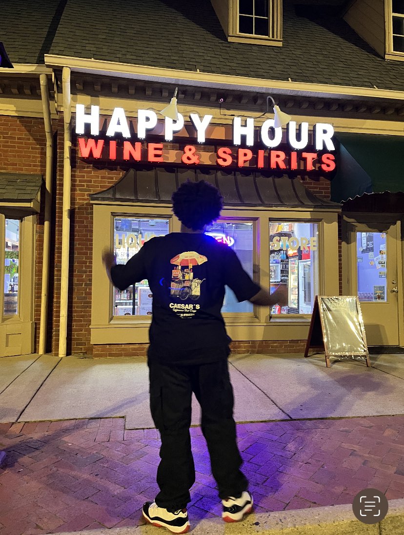 thatboiyoi's tweet photo. find me at my happy place https://t.co/7m3rC5o58I