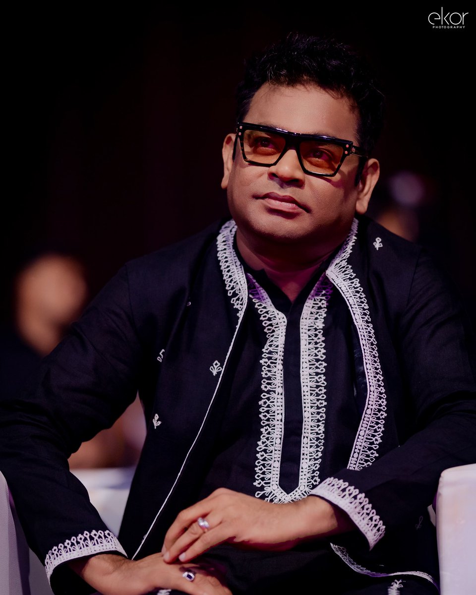 ekorphotography's tweet photo. @arrahman 
@ekorphotography 
@saikirankore9 
#ps1 #ponniyinselvan #vikram #karthi #trisha #jayamravi #aishwaryarai #prakashraj #arrahman #chiyanvikram #ps1 #kollywood #tamilcinema #indiancinema #kalki https://t.co/gZ5sLQXTvr