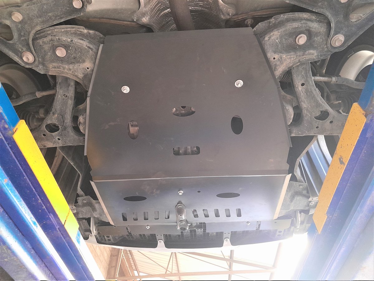 SaiRajLimited's tweet photo. Heavy Duty Underbody Protection / Skid Plate Kit

A skid plate is an abrasion-resistant material affixed to the underside of a vehicle to prevent damage to the underside when contact is made with the ground

Contact us: +254 708 771 100

#skidplate  #underplate  #underbodyplate https://t.co/KuqbOySjgl