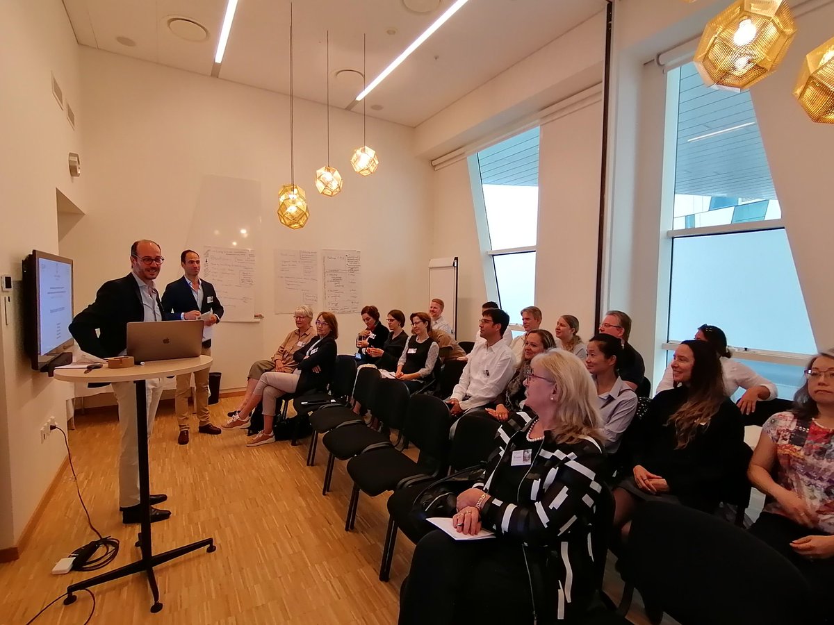 badea_marc's tweet photo. Start of the second day Utstein style meeting on developing a simulation curriculum for anaesthesia trainees. Today we'll look at the assessment and implementation of the work done yesterday. Brains sparkling in the room! https://t.co/n7HVPSvzdn