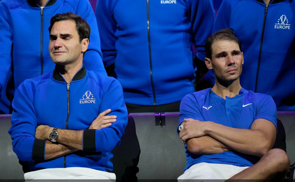 Deux immenses champions qui ont bercé une bonne partie de ma vie... Merci pour tous les rêves et toutes les valeurs que vous m'avez apportés via vos comportements exemplaires 🙏 Une page se tourne 😭  #Federer #Nadal #NeverGiveUp #TrustYourDream #Sport #Legends #Fedal