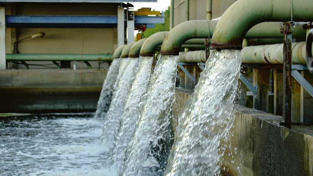forsurendra's tweet photo. Acute #WaterShortage, Irregular #WaterSupply continues, #NaviMumbai, #NewPanvel, Kamothe, Kharghar zone since last few months. Inspite of the assurance by the @CIDCO_Ltd authorities.
Request to Hon. CM @mieknathshinde pay kind attention. https://t.co/nv0q7T4xw1 https://t.co/k5wo1gBGmf