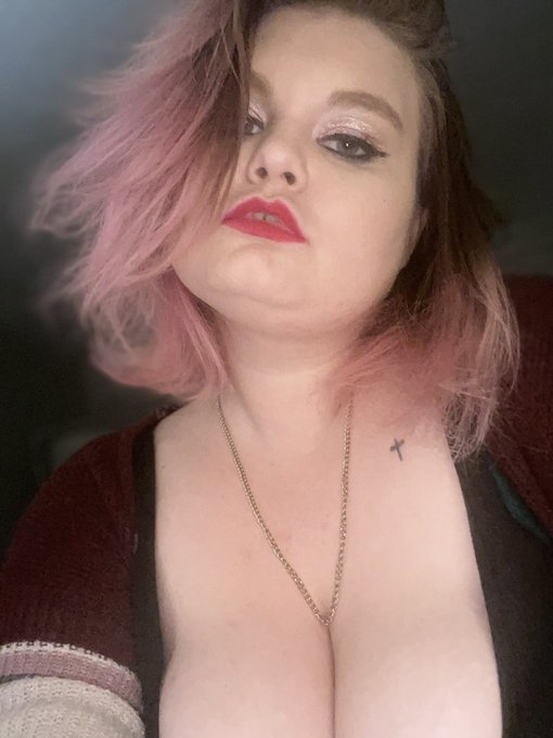 Hello love #meetup #dm https://t.co/WNBmRLkBSQ<a href="/tag/meetup"class="tags">#meetup</a><a href="/tag/dm"class="tags">#dm</a>