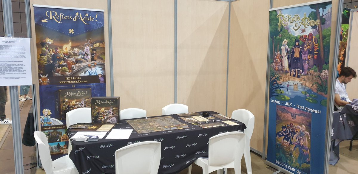 jbxrda's tweet photo. Biarritz ! @2DaysGeek, c'est parti !
Et celles et ceux qui feront une partie de jeu de plateau pourront écouter le début de l'épisode 1 de la saison 2...
MOUAHAHAHAHAHA ! https://t.co/C2wQvOcc7k
