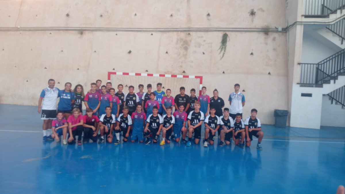 Nuestro infantil masculino 🤾‍♂️ <a href="/MaristasMalaga/">Maristas Málaga</a> recibió la visita esta semana de <a href="/ClubMalagaNorte/">Club Málaga Norte</a> en el primer amistoso de la temporada #123Maristas