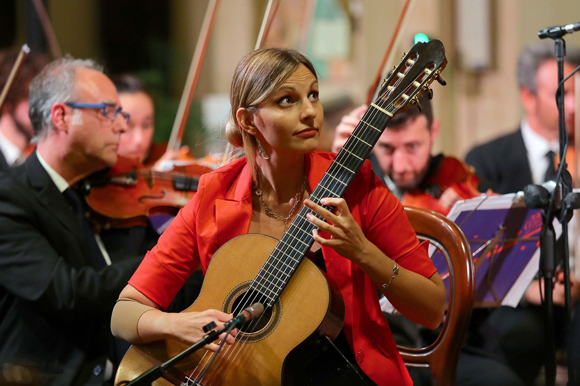 TurismoItaliaNw's tweet photo. Ad Alessandria da tutto il mondo per la 54.a edizione del concorso internazionale di chitarra “Pittaluga”. Dal 26 settembre al 1° ottobre
Leggi la notizia https://t.co/GVsgxmVcTK
#musica #alessandria #chitarra #pittaluga #visitalessandria @ATLALEXALA @CavallaroMelina #Turismo https://t.co/bmVSnpd3TJ