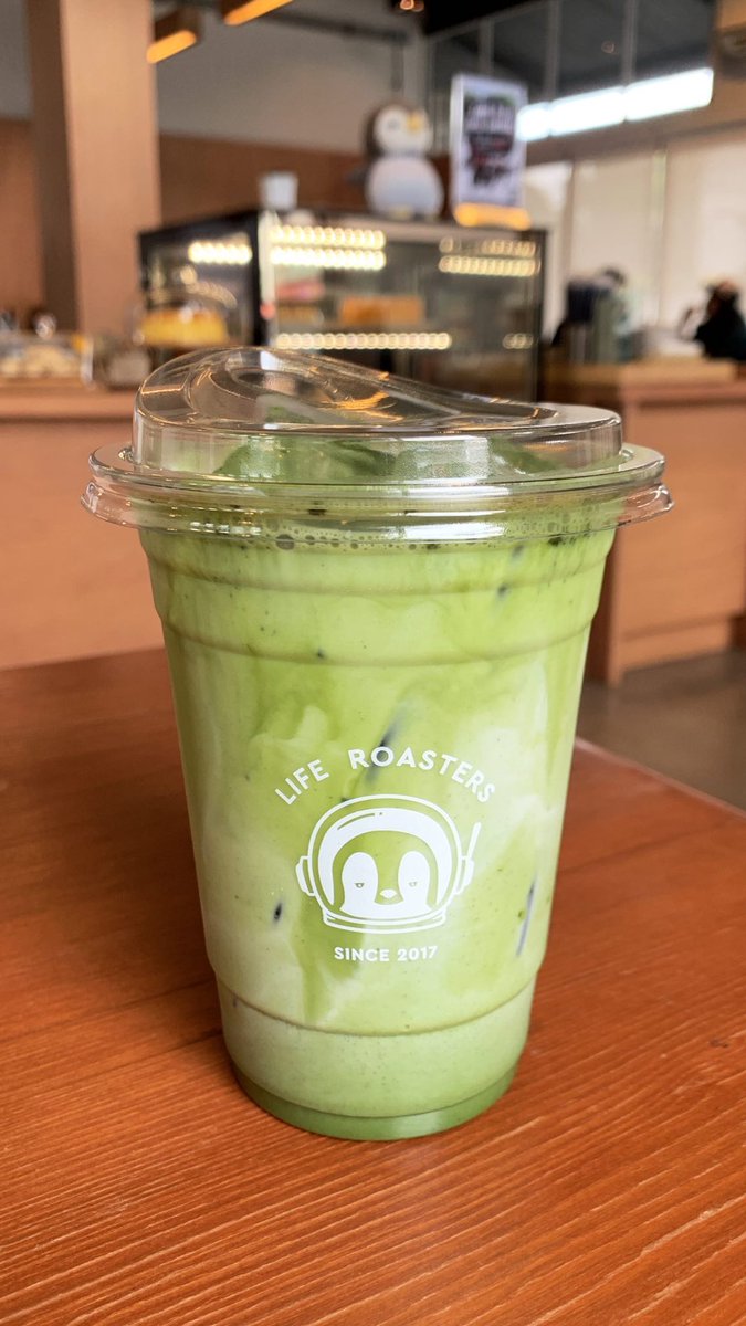 kkryystalX's tweet image. ฉันผู้เป็นมัทฉะเลิฟเวอร์กับวันเสาร์ที่ได้หยุด 
#LOCALTASTE