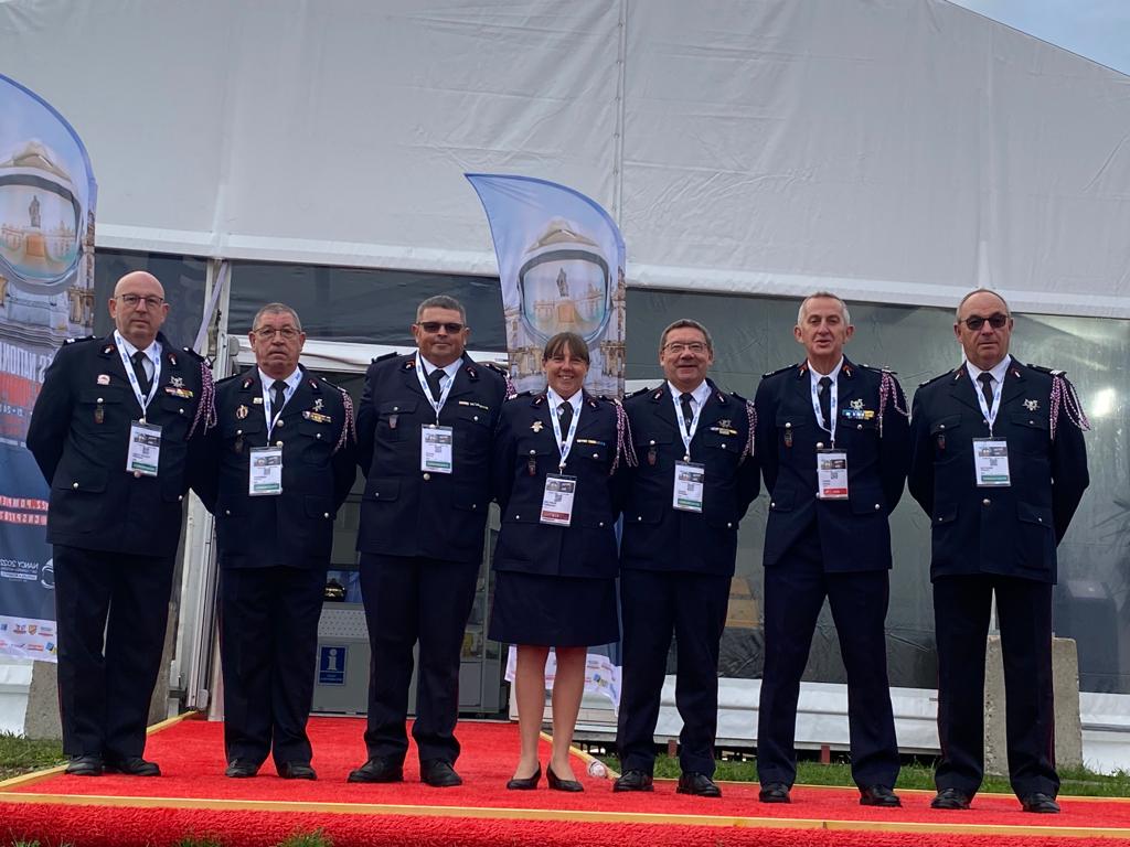 UnionPompiers18's tweet photo. La délégation des Sapeurs-Pompiers du Cher présente au @cnspf2022 à Nancy 
Moments essentiels dans la vie de notre réseau associatif @PompiersFR en toute camaraderie et solidarité 💪
@SDIS_18 @departement_18 @Prefet18 https://t.co/04tgZNIpIh