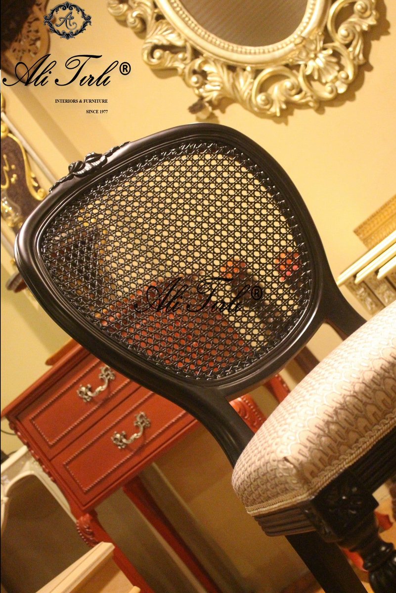huseyintirli's tweet photo. #alitirli #hazeran #architecture #art #mimar #koltuk #oturmaodasi #kanepe #lion #home #istanbul #chair #cila #homeinterior #interiors #hasir (@ Ali Tırlı Mobilya Ve Dekorasyon - @alitirlimobilya in İstanbul, Beyoğlu) https://t.co/faORGipZMK https://t.co/SeRx2pLrQa