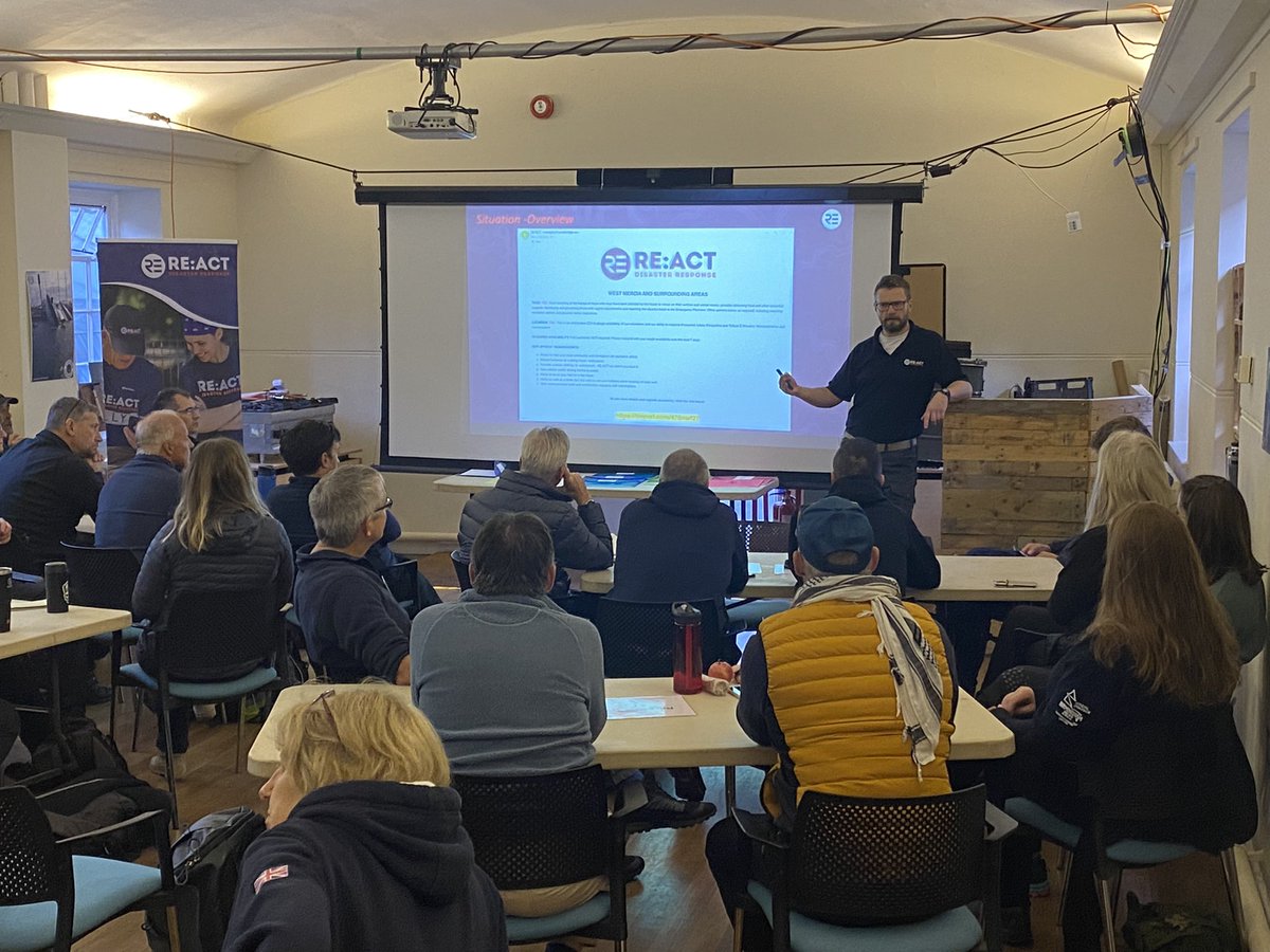 Westcountry_Boy's tweet photo. @React_Response Domestic Responders Course in full swing with our new crop of potential Responders.
#volunteer #disasterresponder #bREthREn #humanitarian https://t.co/PDD6AzhhY9