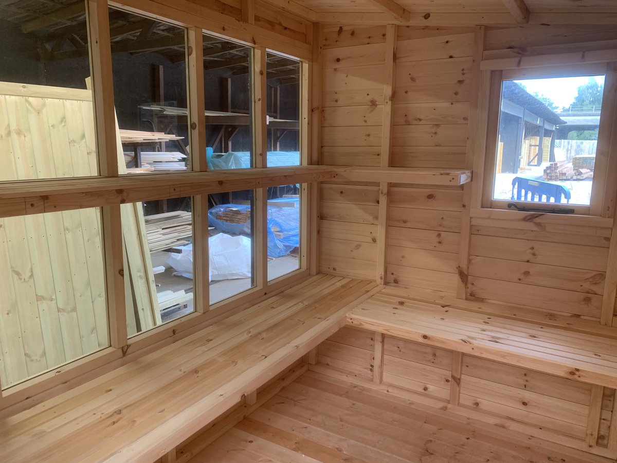 414fencing's tweet photo. We've built a potting shed for Allison which is a surprise gift from hubby Phil. He now has to plan getting her out of the way so we can deliver and erect it.. #pottingshed #shed #gardens #bespoke #suprise #harlow #london #hertfordshire #summerhouse #shedsofinstagram #woodworking https://t.co/GJSos6qDP5