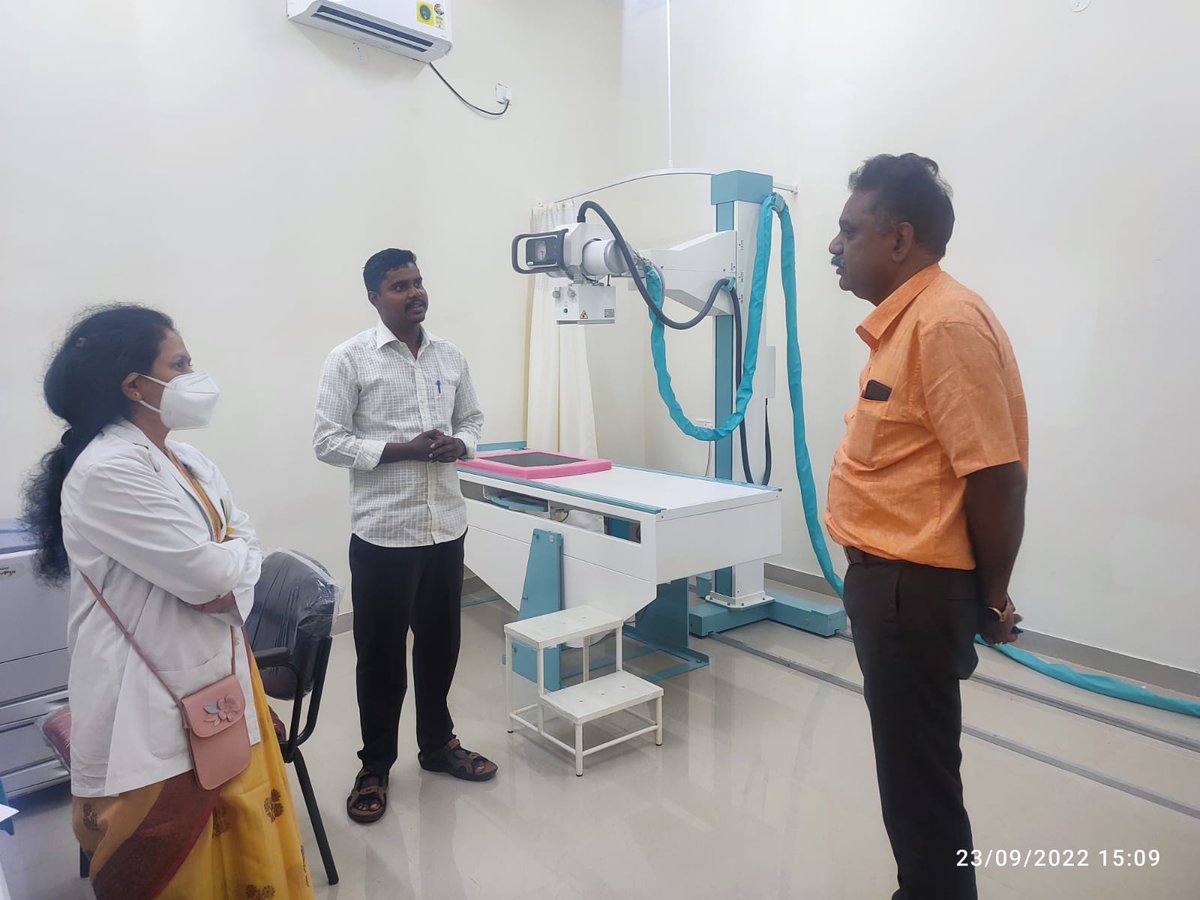 drashwathcn's tweet photo. Dr. Ramachandra, Divisional Jt Director, HFW & Dr. Sudarshan, Dist RCH Officer BBMP, visited our first-of-its-kind Comprehensive Urban PHC at Palace Guttahalli, Malleshwara.
Hope the visit helps in taking the Malleshwara health model across the State.
#CUPHC https://t.co/bBqvGIYqFM