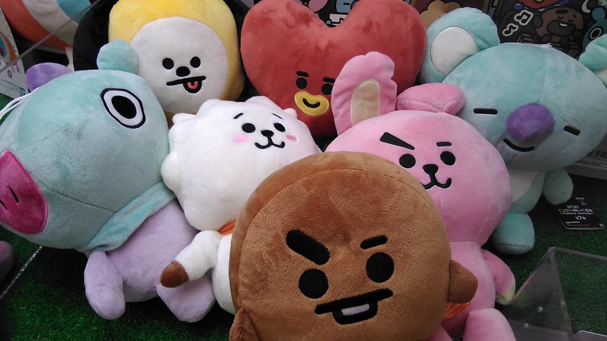 BT21 でっかいぬいぐるみ　COOKYCHIMMYTATA