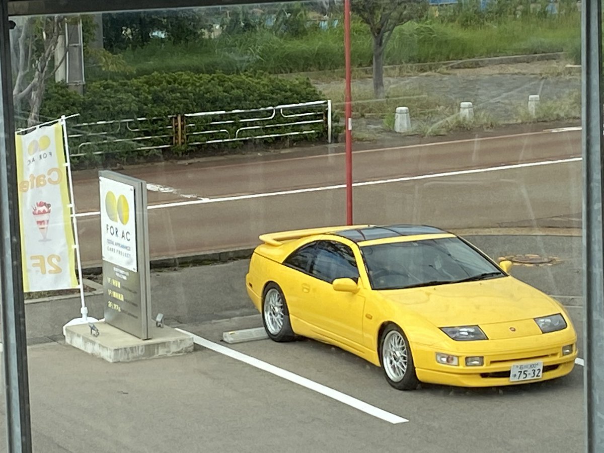 2IpZoo9DxffUfDt's tweet image. ﾊｧﾊｧ  えらいスポット見つけてしもうた

愛車見ながらカフェランチってやばいよね☺️

しかも背景海☺️☺️☺️
#ForAc #内灘