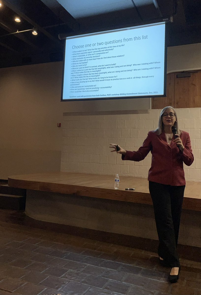 arindnaha's tweet photo. Thank you @brianamohan72  for your highly motivating talk on career-decision making @UTHealthHouston . It was encouraging and thought provoking. Many thanks to @lstepbeck and @YasminChebaro for arranging the seminar and being such an outstanding support system to @pdauthealth . https://t.co/EeCMP0RRZt