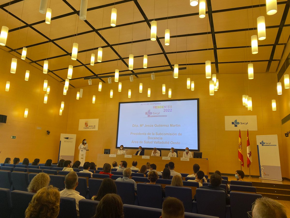 Chusguti1's tweet photo. ACTO DESPEDIDA EIR AREA VALLADOLID OESTE #somosriohortega #asvao 
Enhorabuena a los profesionales que acaban su residencia. Formación de calidad en @sacyl  y grandes compañeros. https://t.co/15K9kAA4IQ