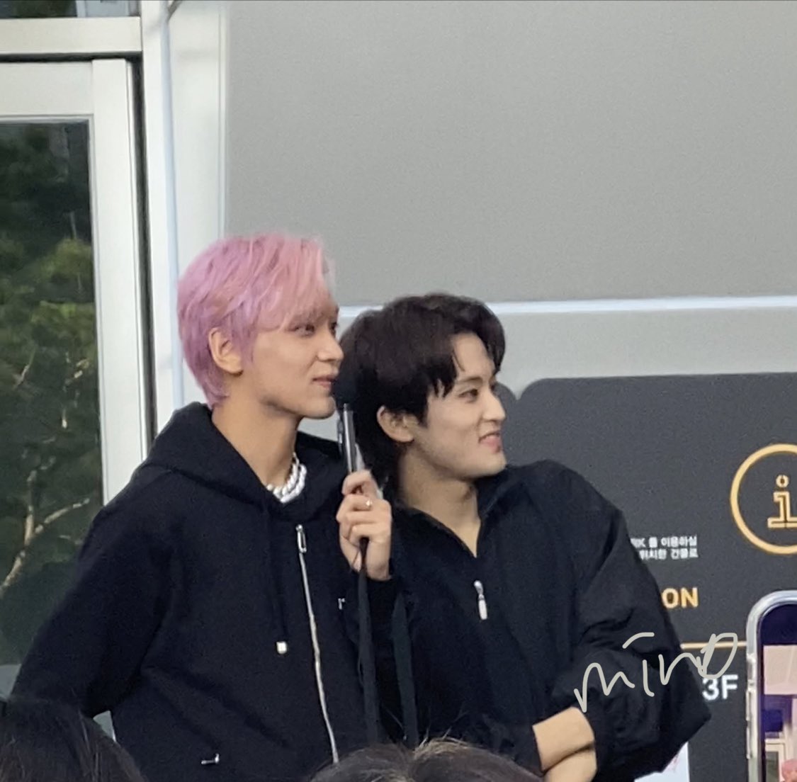 MARKHYUCKARCHIV's tweet photo. 🫶🏻 https://t.co/gOidvVREb8