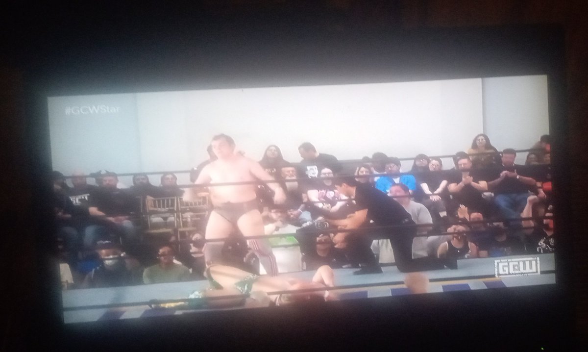 metalheadbg's tweet photo. @ColeRadrick wins again! Cartwheels are overrated! #GCWStar https://t.co/F1GxZ78QeA