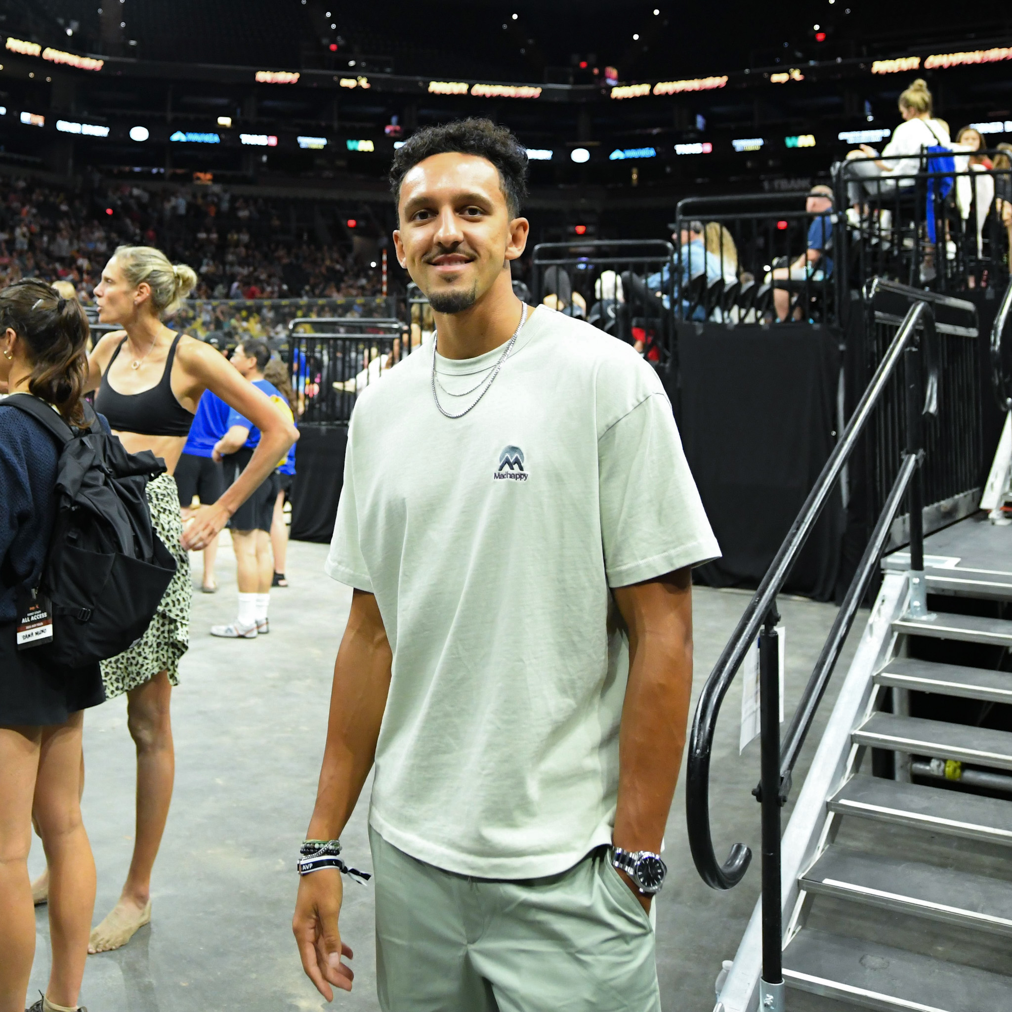 Is Landry Shamet Married Or Single?