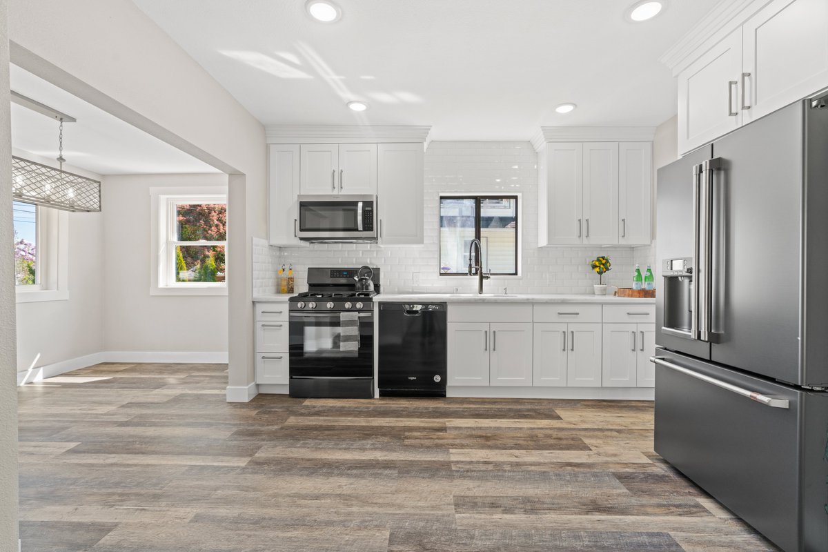 beatfoto24's tweet photo. What do you think about our work? Please let me knowWhat do you think about our work? Please let me know. Thank you
contact cooperation via : beatfoto24@gmail.com
#realestatephotography #realestate #realestatephotographer  #interiordesign #photography #interior #realtorlife https://t.co/EFd0VIfXkK
