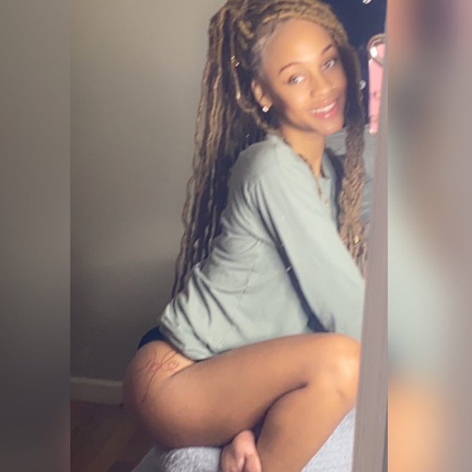 iamqueen_as