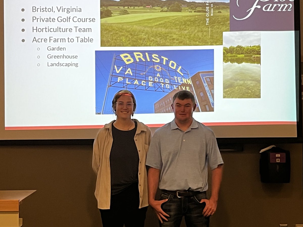 AnneStreich's tweet photo. 16 more β¦@unlagrohortβ© internship presentations to wrap-up this week. Internships @corteva @TheOldeFarm @CentralValleyAg @WinFieldUnited @DowntownLincoln @NutrienAgRetail #EberleAg #TheCarolinaClub #KCCropConsulting #HermsmeyerAgronomy #KnezevicLab @LostRailGolf #HoldingLab https://t.co/9ubGGx0X7U