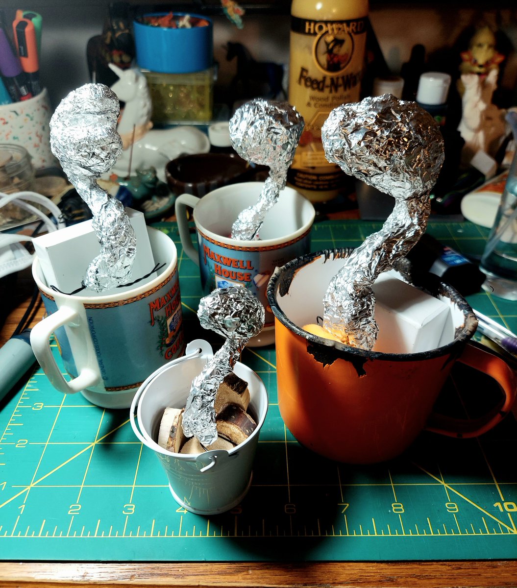 StarboundBear's tweet photo. wip- growing some pals! wonder what they eat... https://t.co/F8e0EEQUmm