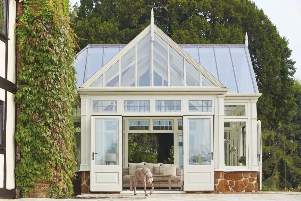 dsalisburycons's tweet photo. Garden Rooms with Gables ๐
Our latest blog reviews the benefits of garden rooms with gable roofs, designed as luxurious extensions which add space, light and value:
https://t.co/Cc5j4e0gGQ ๐
#Bespoke #Gardenroom #design #architecture #gable #gables #gableroof #gableend https://t.co/merXCMTxx9