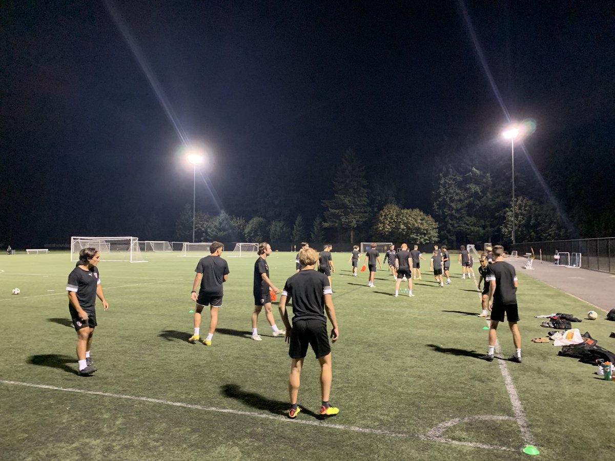 Whitworth Men's Soccer (@whitworthmsoc) on Twitter photo Enjoyed training at Starfire Sports tonight in preparation for our matches against Pacific Lutheran and Puget Sound! Thanks <a href="/PacNWSC/">PacNW Soccer Club</a> for having us!
#whitworthsoccer #bucsball #ubuntu #bucsMSOC #gobucs⚽️ #scobucs🏴☠️ #puma #nwc #d3soccer #d3soc #pnwsoccer #collegesoccer #ncaasoccer Enjoyed training at Starfire Sports tonight in preparation for our matches against Pacific Lutheran and Puget Sound! Thanks <a href="/PacNWSC/">PacNW Soccer Club</a> for having us!
#whitworthsoccer #bucsball #ubuntu #bucsMSOC #gobucs⚽️ #scobucs🏴☠️ #puma #nwc #d3soccer #d3soc #pnwsoccer #collegesoccer #ncaasoccer