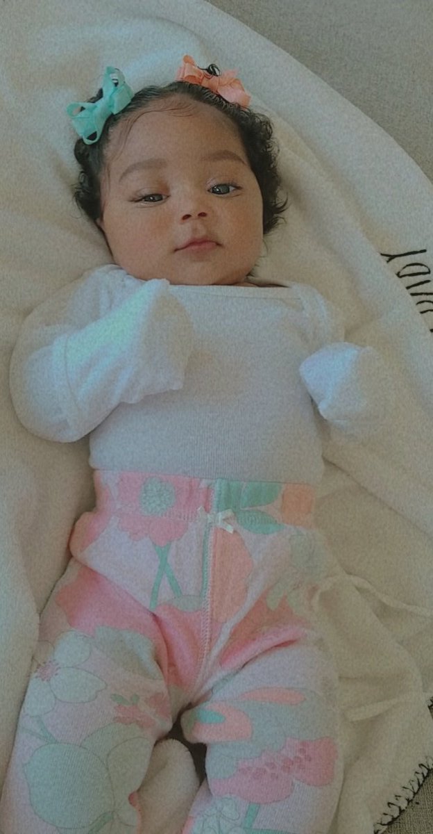 _KiyMona's tweet photo. im in love with being your mommy 🦋... https://t.co/enR2vrePL5