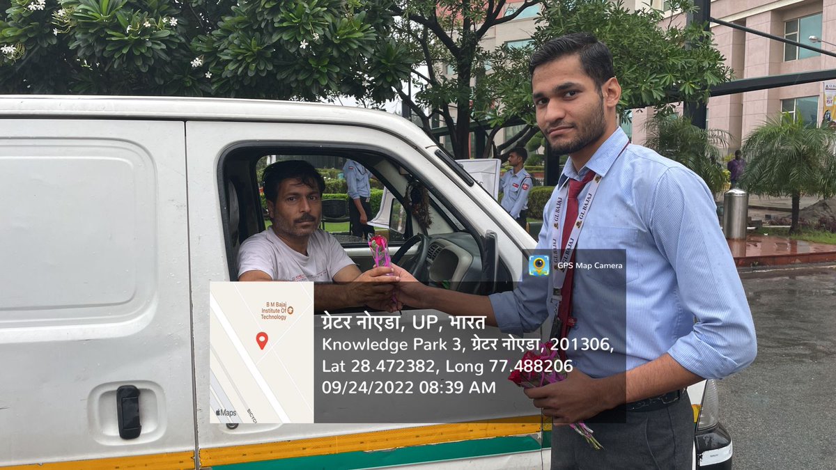 Kailash51858740's tweet photo. @Kailash51858740 @_NSSIndia @NSSRDLucknow 
Road Safety Awareness on Occasion of NSS Foundation Day Saturday 24 September 2022 @glbajaj Greater Noida https://t.co/0LPbm76ckl