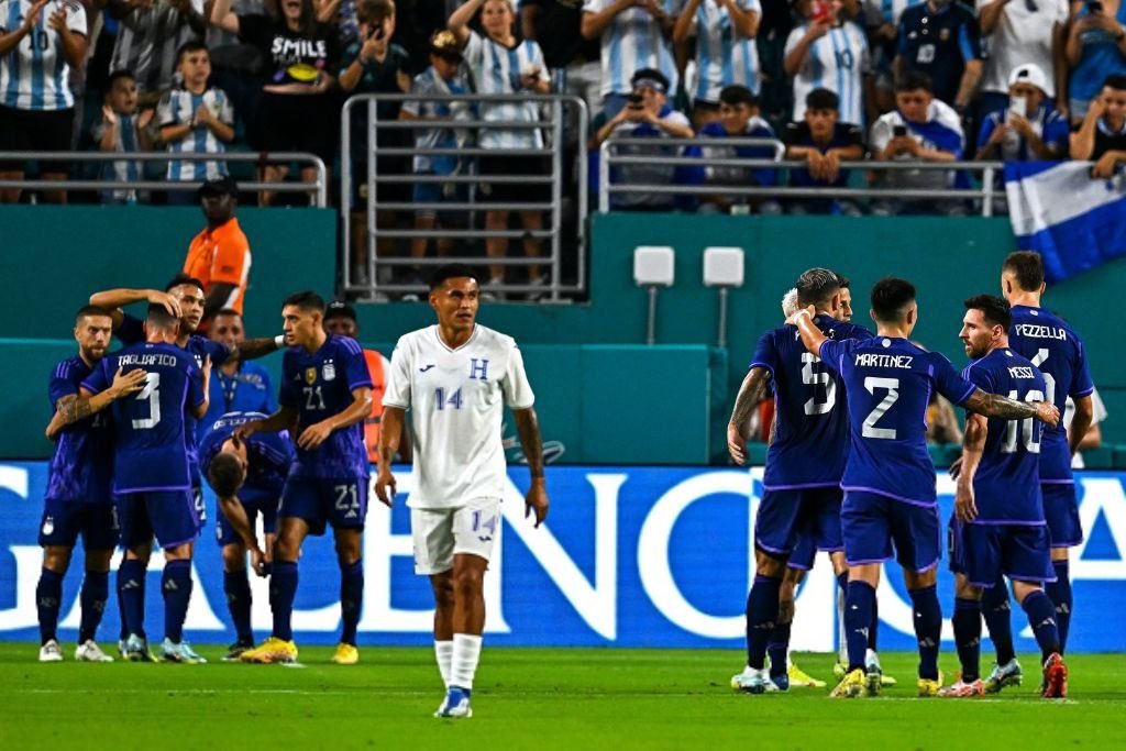 Orgullo y felicidad cada vez que representamos a nuestro país. 🇦🇷👏🏻🇦🇷 Vamos @Argentina!!