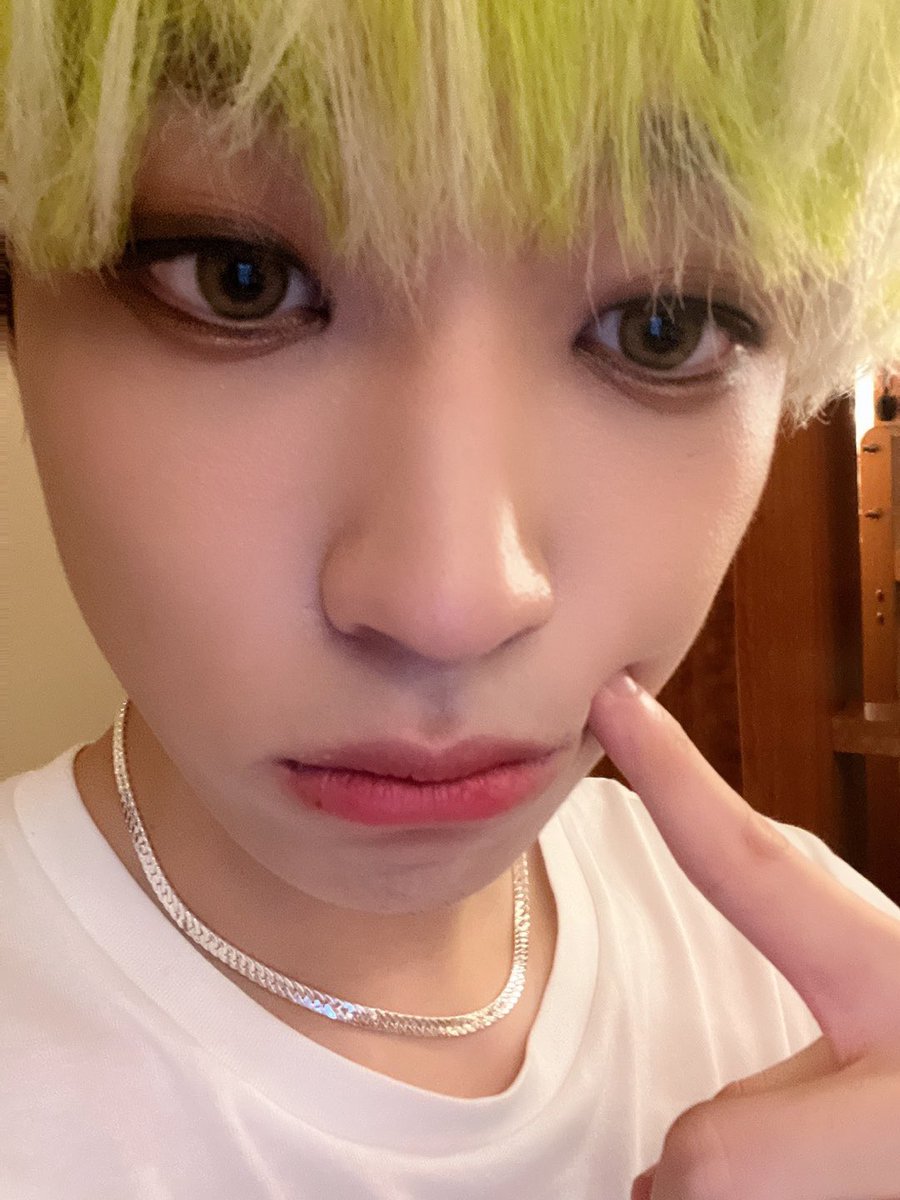 TheKingDom_GF's tweet photo. [ARTHUR👑]

사랑해❤️

#KINGDOM #킹덤 #ARTHUR #아서 https://t.co/0BsDAqpV4K