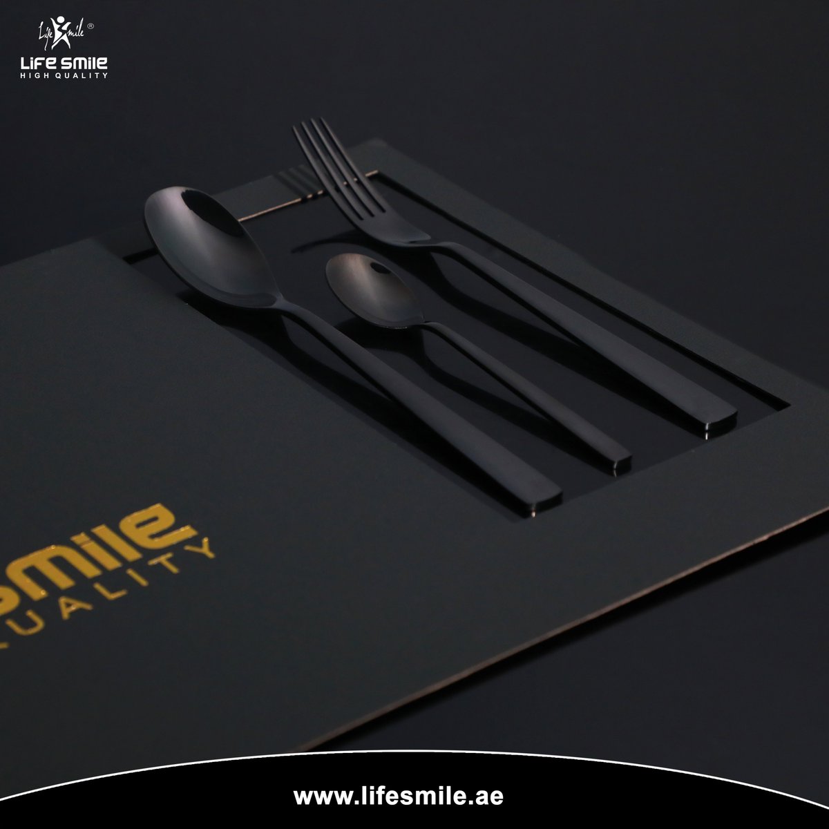 lifesmile_ae's tweet photo. 36pcs Stainless Steel Cutlery Set

https://t.co/B0tO9UXu56
#lifesmile #dinnercutlery #dinnerspoon #tableware #cutlery #fork #cutleryset #tablewaredesign #cutleryworks #cutlerydesign #tablewarefashion #goldcutlery #tablewaremurah #cutlerysets #tablewaredinner #cutleryart https://t.co/KEK3akNBa8
