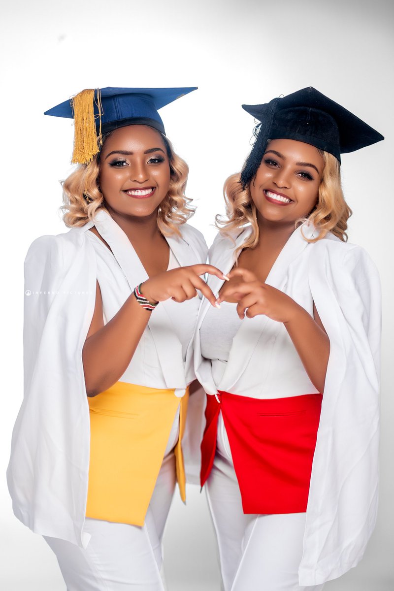 Angel_Tulsa's tweet image. God did that! my twin and I graduate today , May I present to you , A Bachelor in Development studies and A bachelor in special needs from the catholic University of Malawi , thank you God😭❤️🙏🏾