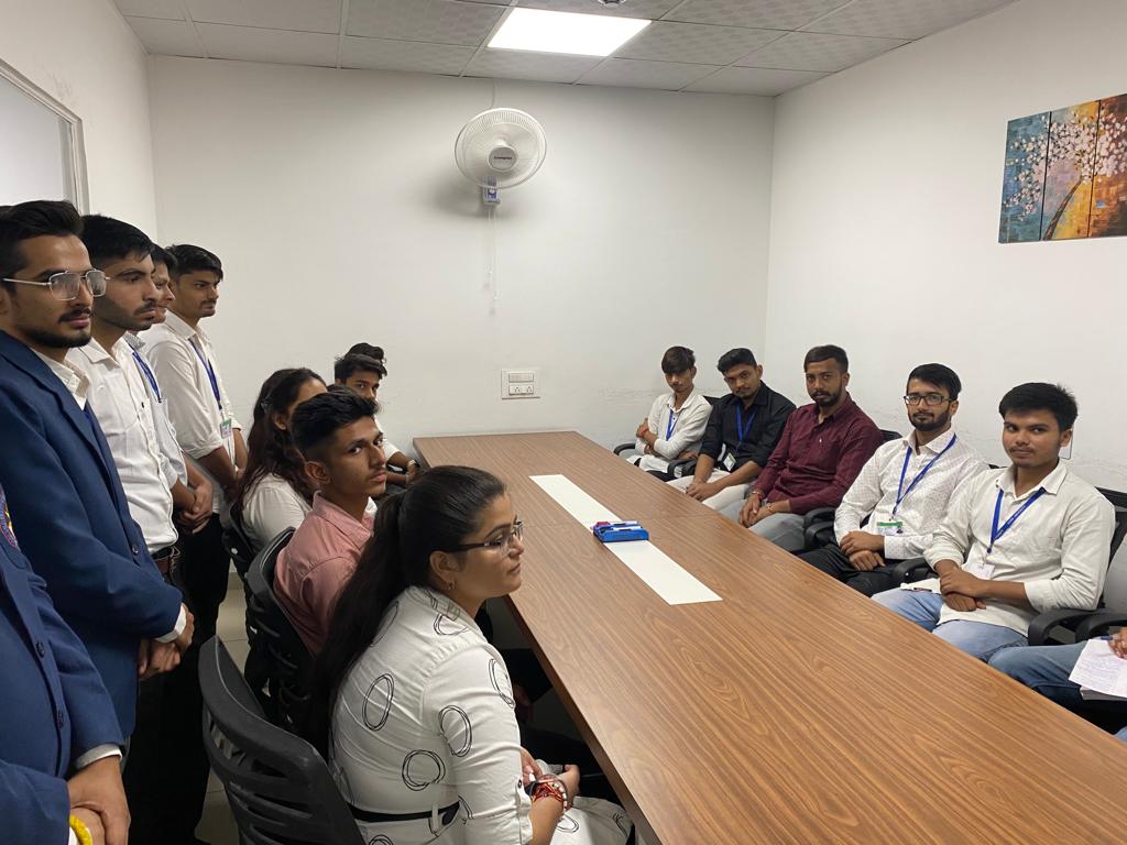 Department of Computer Science and Engineering, Baddi University conducted an Industrial visit to Techangouts, Mohali on 23 September 2022 for CSE students.
Students got good exposure to Python language and general awareness related to AI,Machine Learning and Digital Marketing.