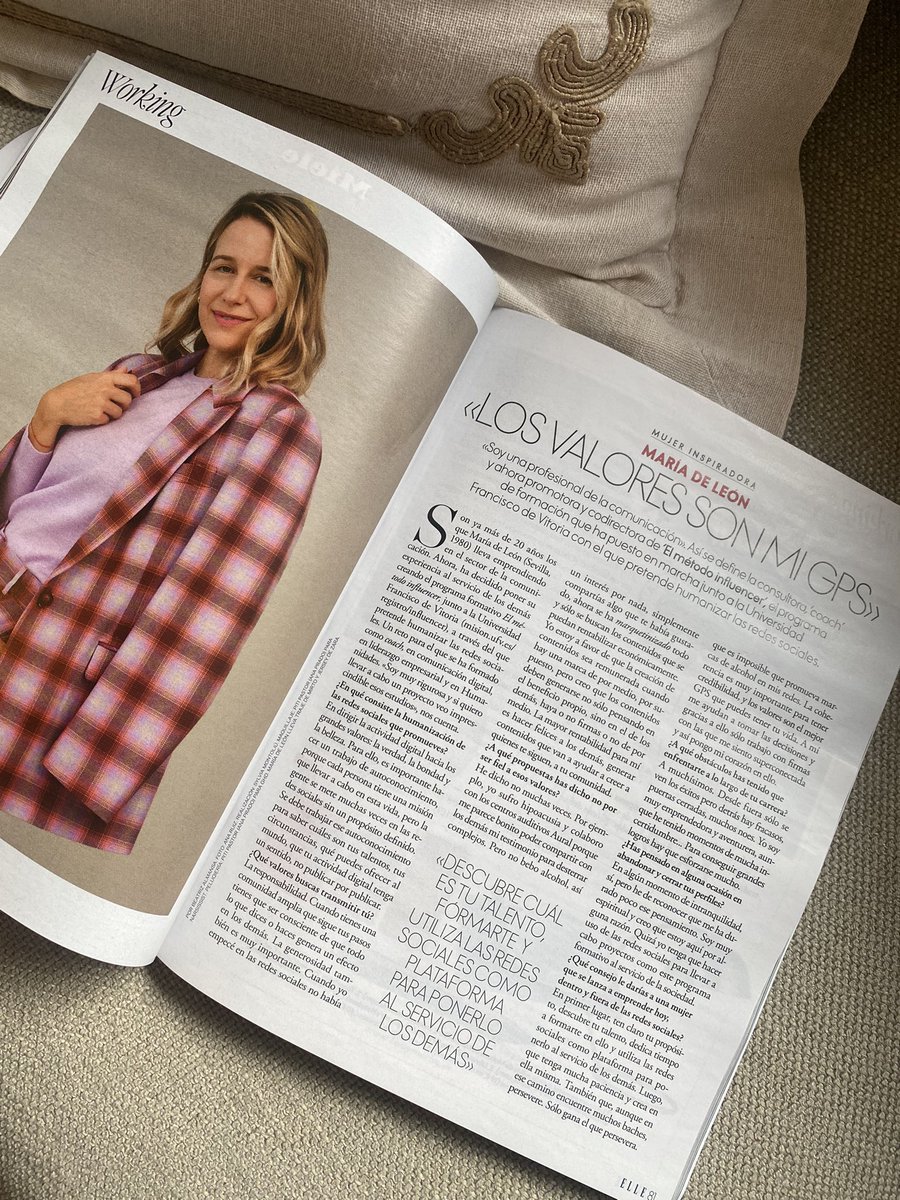 marialeonstyle's tweet photo. Este mes en @elle_es hablando del Programa de Liderazgo e Influencia Digital que acabamos de lanzar en @ufvmadrid y que tiene como objetivos profesionalizar la actividad digital y hacer del entorno virtual un ámbito más humano👉🏻 https://t.co/DWvTsbjnLz @Think2BU GRACIAS ELLE❤️ https://t.co/phy99YgOZJ
