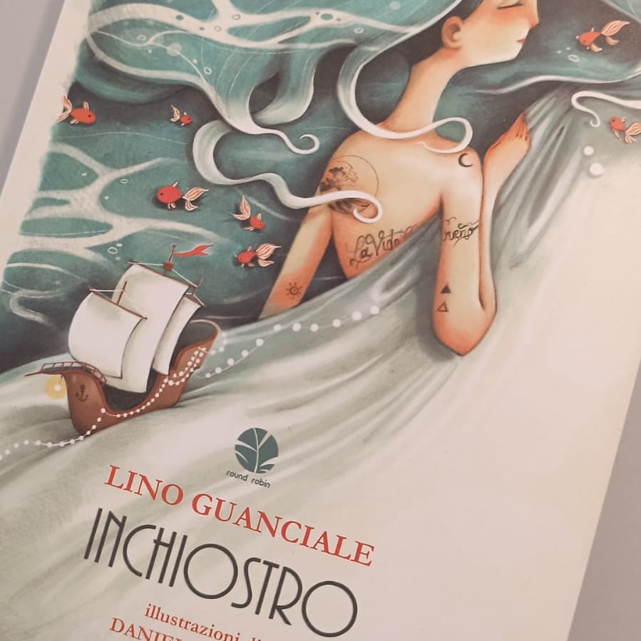 Desiderato, arrivato... divorato...
Una storia che subito faticavo a seguire, ma talmente coinvolgente da non riuscire a smettere di leggere...piano piano si inizia a comprendere e ci si lascia trasportare nel viaggio di Rosaura... Bellissimo....davvero. grazie